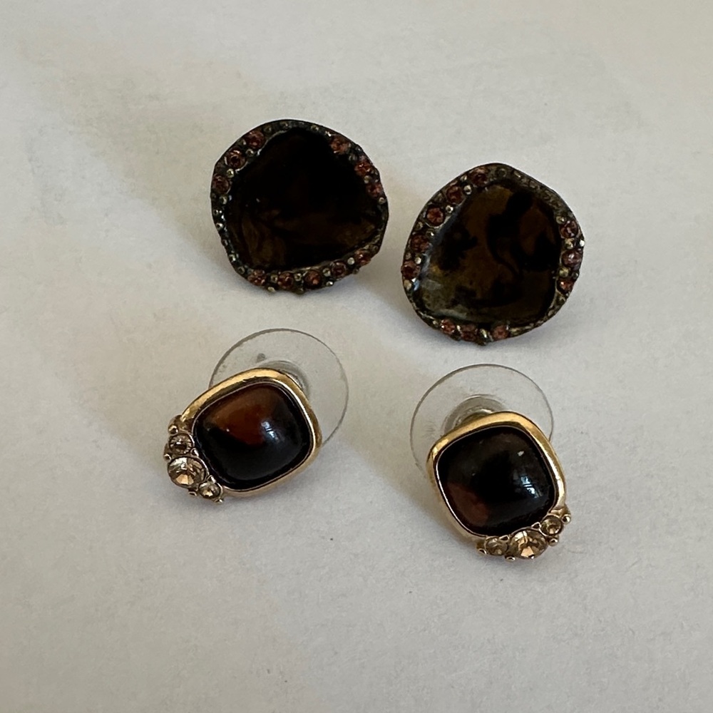 Vtg  Monet Brown and goldtone stud earrings, one pair unmarked studs set of 2